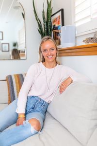 Sarah Dunn's avatar