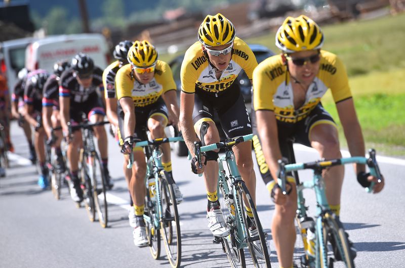 Robert Gesink (LottoNL-Jumbo) sitting second wheel