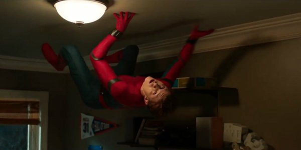 Spider-Man Homecoming ceiling crawl