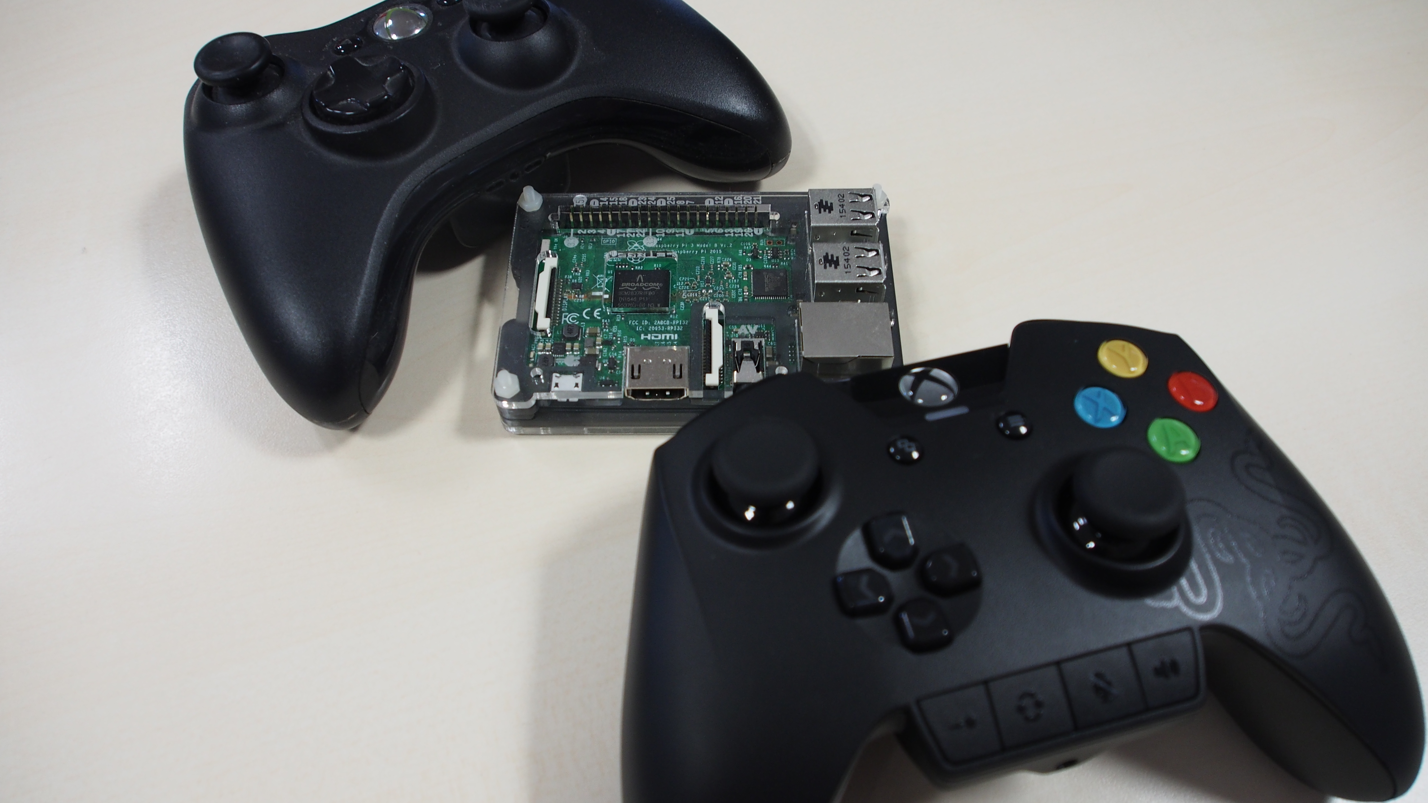 how to use a xbox one controller on ps4