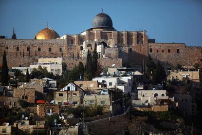 Fighting reported inside al-Aqsa compound