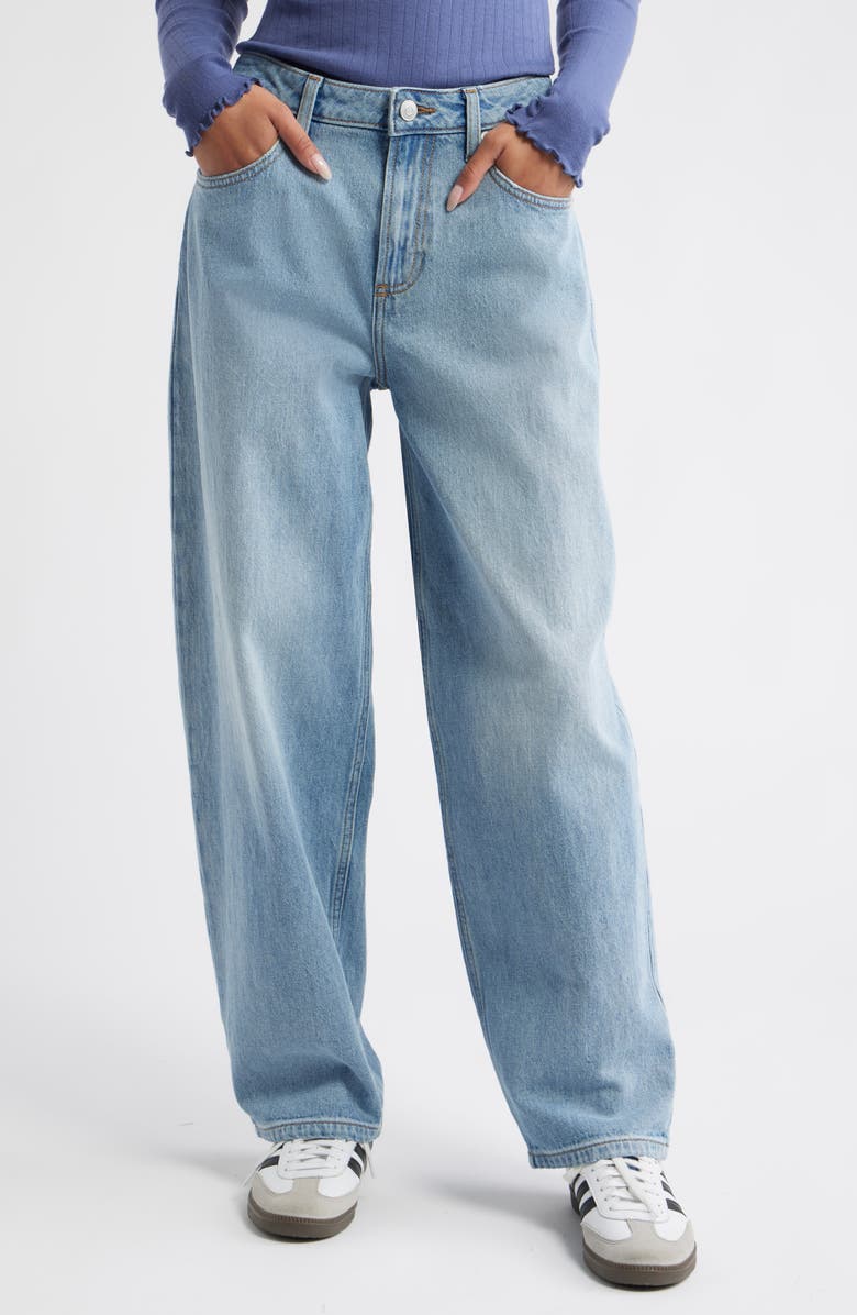 Mid Rise Baggy Barrel Jeans