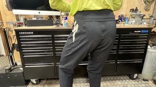 Specialized Gravity Pants butt detail