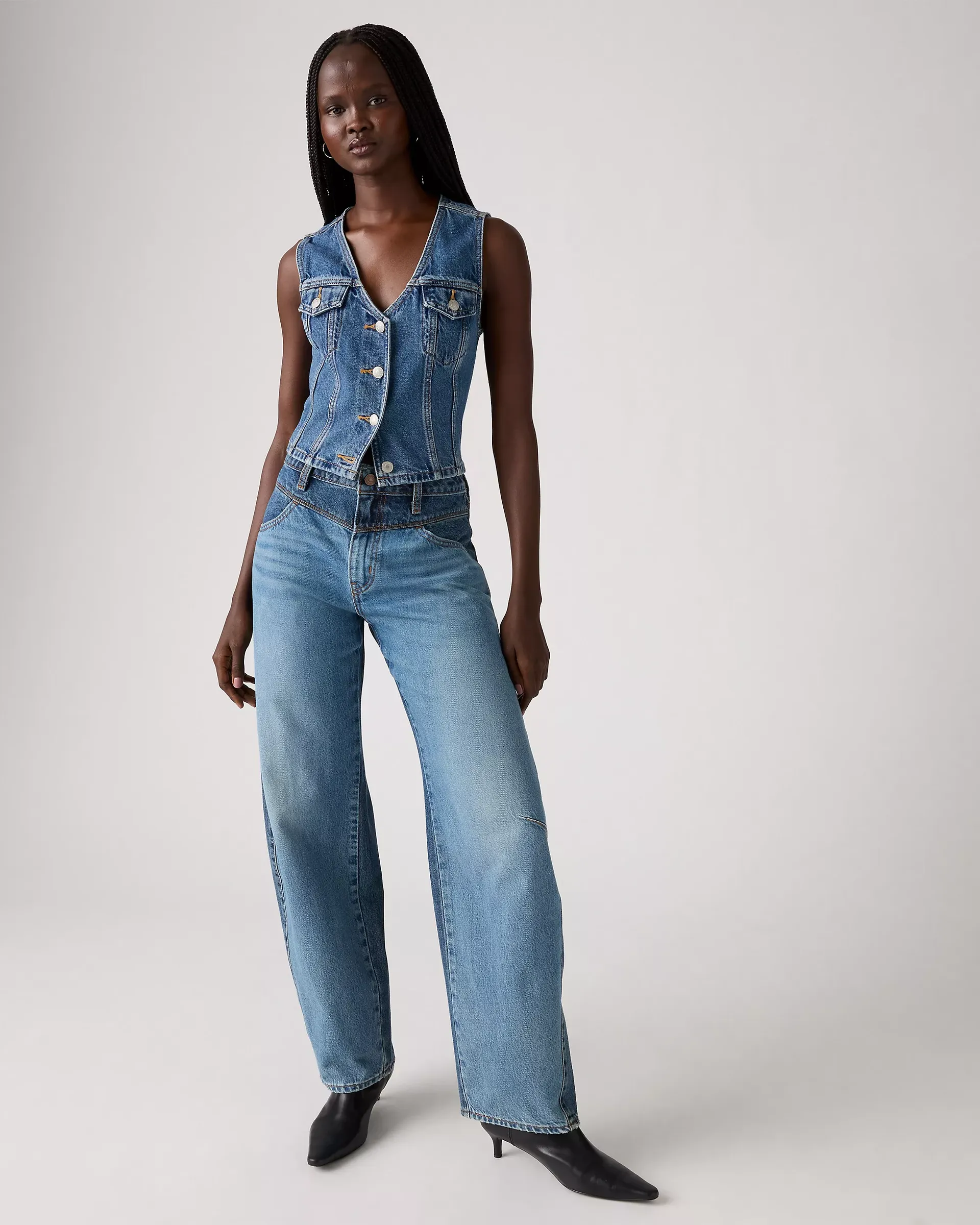 Levi, Barrel Saddle Back Women's Jeans