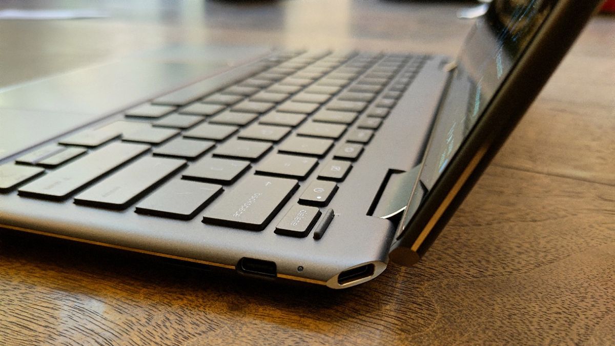 The new Spectre x360 13.5 for 2022.