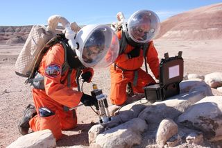 Mars 160 geologist Jon Clarke trying out the new SPLIT instrument with Mike Curtis Rouse (UK Mission Commander).