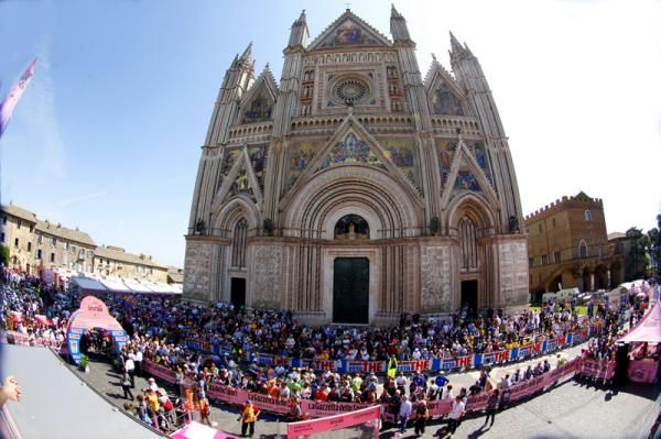 The start in Orvieto