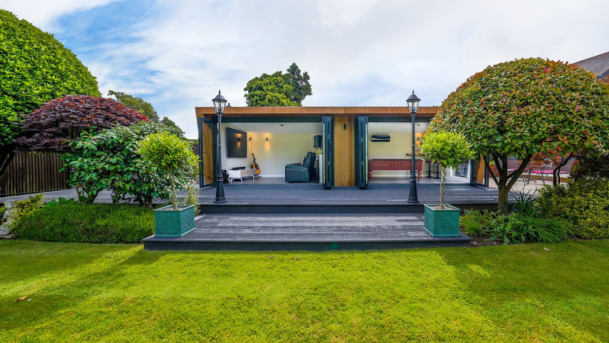 Garden room planning permission: What are the rules? | Homebuilding