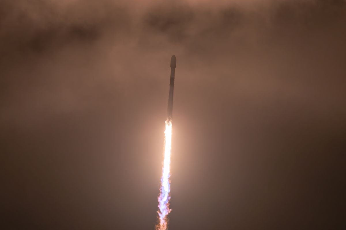 See SpaceX's Breathtaking Launch Of NASA's PACE Satellite (photos) | Space