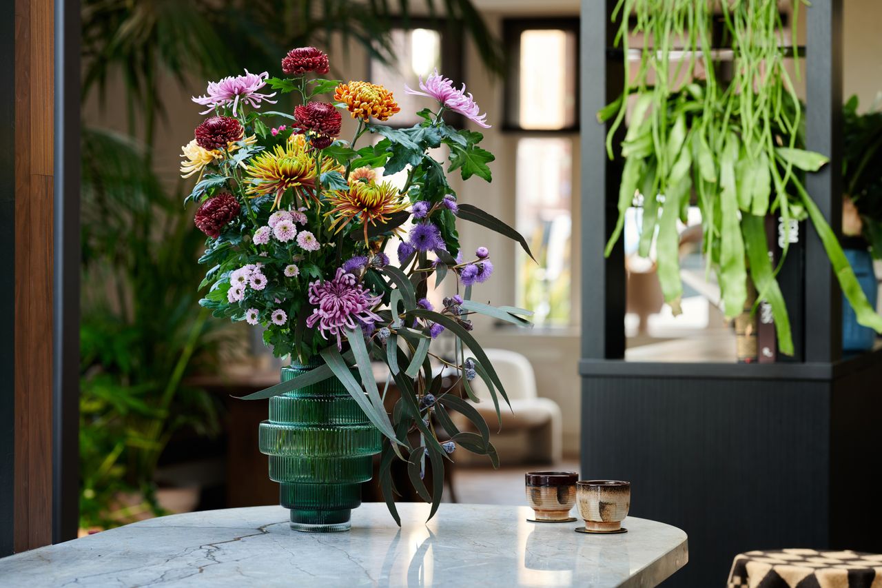 a bouquet of chysanthemum on a table