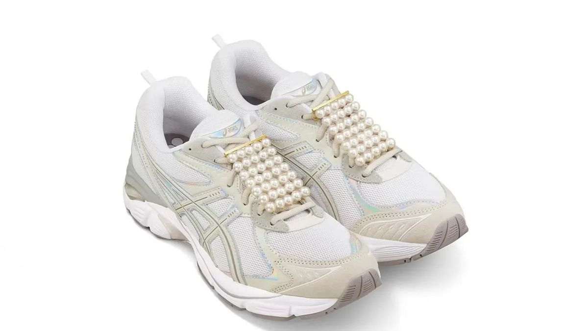 Asics x Tasaki pearl running shoes