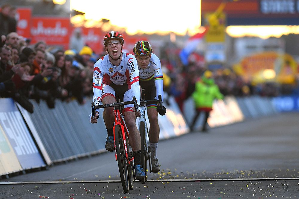 Laurens Sweeck out-sprints Wout Van Aert for second place in Heusden-Zolder