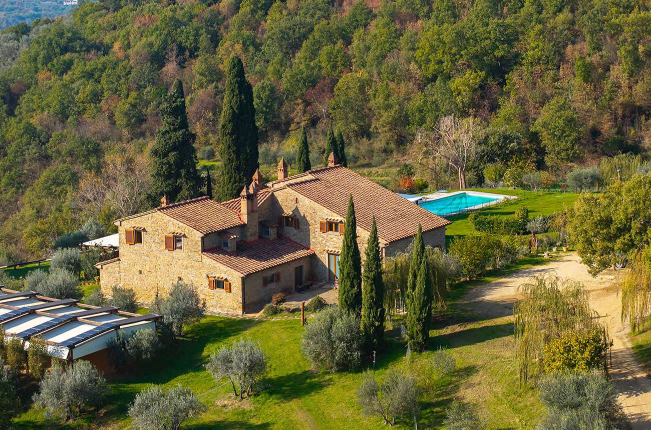 Arezzo farmhouse, Romolini Christie's