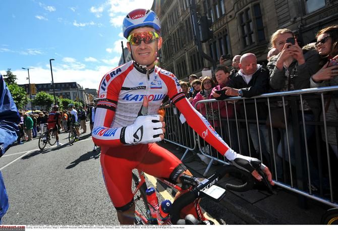 Alexander Kristoff gives the thumbs up for his birthday.
