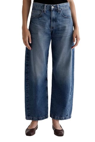 High-rise barrel-leg jeans in Bari