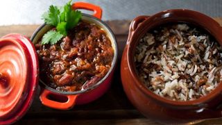 chilli-con-veggies-with-rice-grain-store-autumn-winter