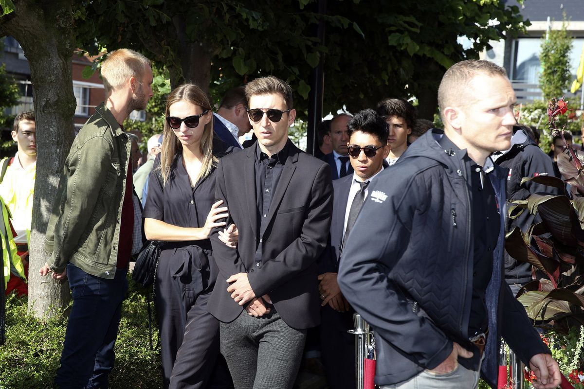 Jasper De Buyst and Caleb Ewan arrive at the church in Knesselare
