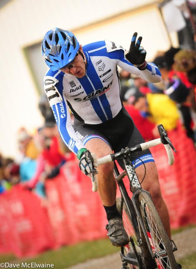 Adam Craig (Team Giant) made good use of his bike handling skills to take third place