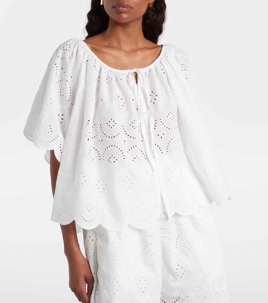 Fondaco Broderie Anglaise Top in White - Faithfull