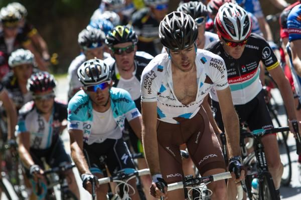 Nicolas Roche (AG2R) on the front of the bunch on the way up to the first KOM