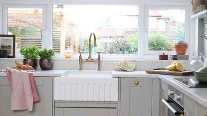 Grey kitchen with ribbed Belfast sink