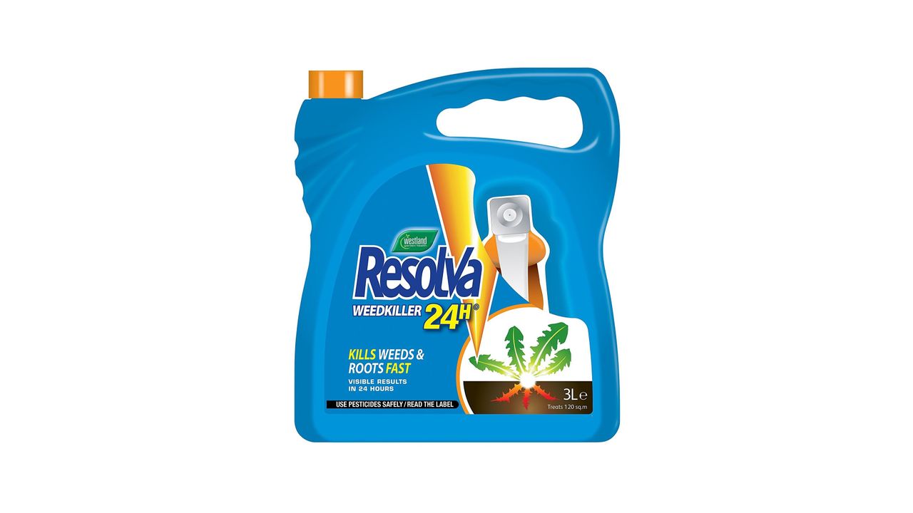 Best weed killer 6 top buys for impeccable lawns Real Homes