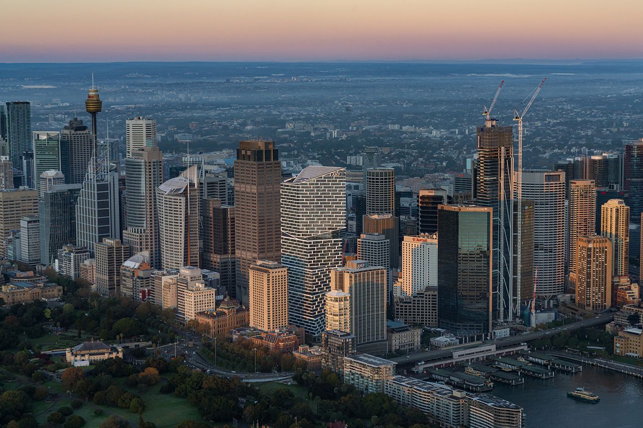 3XN&#039;s Quay Quarter Tower as part of Sydney skyline