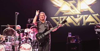 Heat of the moment: Wetton with Asia