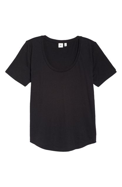 12 Best Black T-Shirts for Women | Reviews of Black Tees | Marie Claire