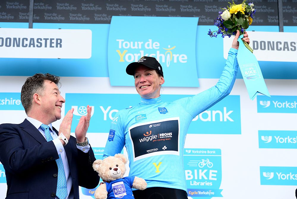 Kirsten Wild (Wiggle High 5) in the leader's jersey at Tour de Yorkshire