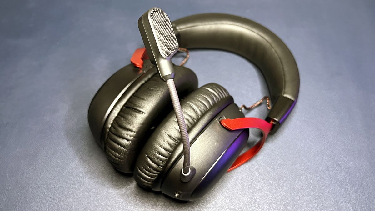 HyperX Cloud III Wireless