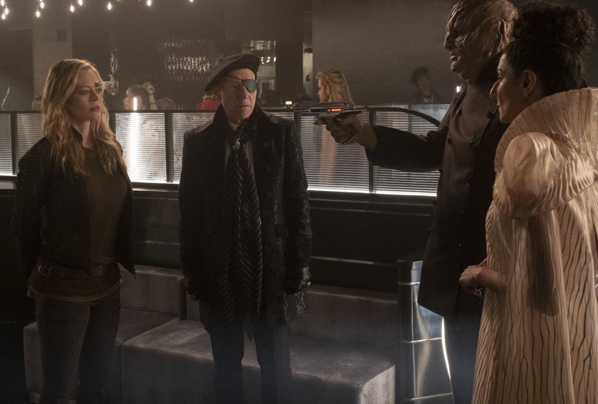 Jeri Ryan as Seven of Nine; Sir Patrick Stewart as Jean-Luc Picard; Dominic Burgess as Mr. Vup; Necar Zadegan as Bjayzl