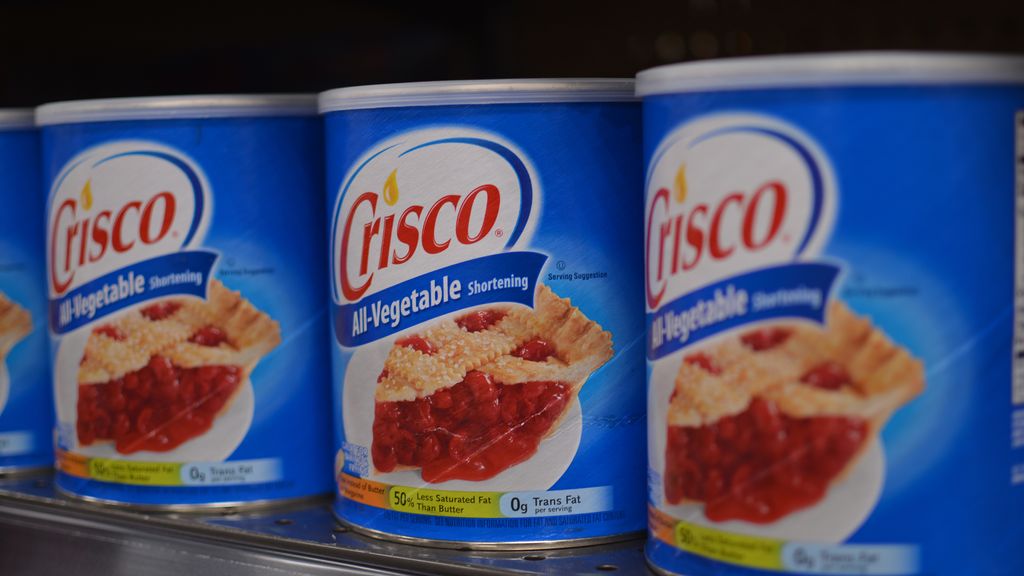 The Fascinating History of Crisco, the Famous Tub of 'Lard'