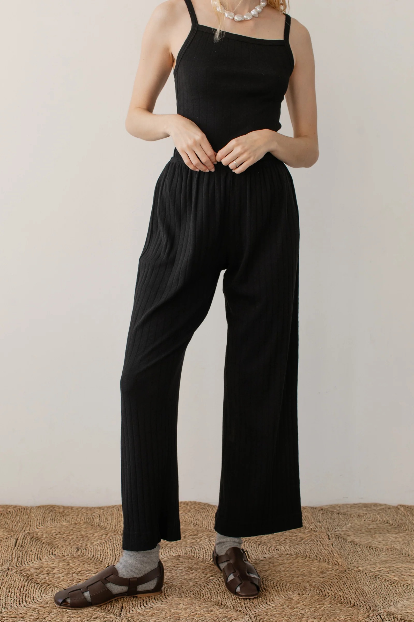 DONNI, The Pointelle Simple Crop Pant