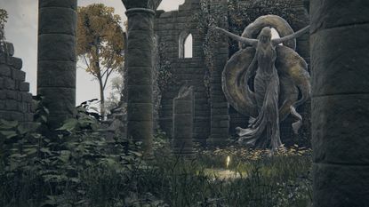 A statue of Queen Marika in Elden Ring