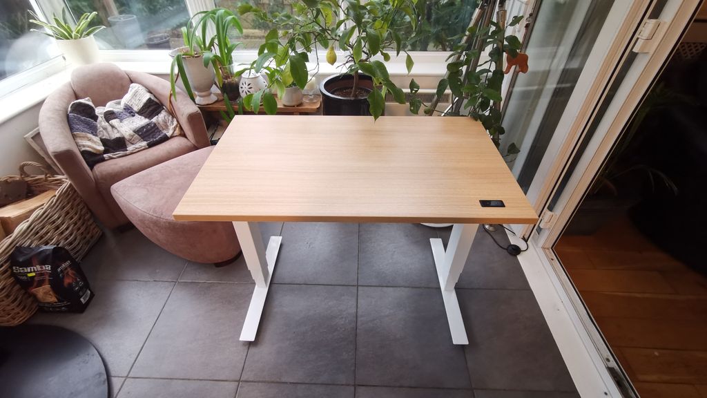 Friska Stockholm Micro standing desk review TechRadar