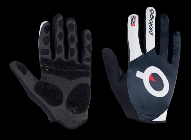 Pro Logos CPC tech features on all of their glove range, including this middleweight winter glove