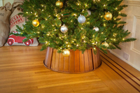 Christmas tree collar trend  Copper is 2020 s must have finish   Homes   Gardens - 15