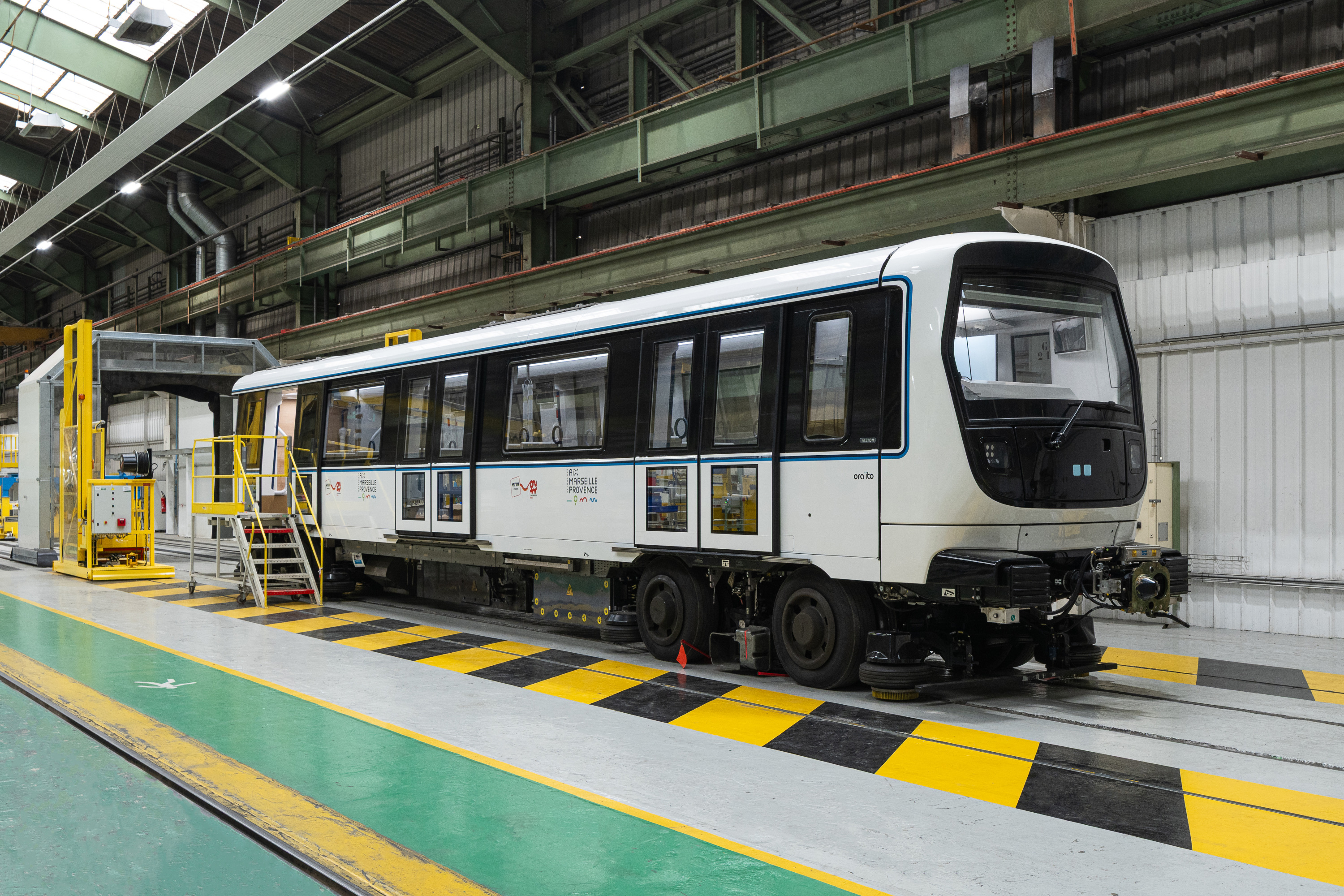 The new metro trains for Marseille by Ora &Iuml;to and Alstom