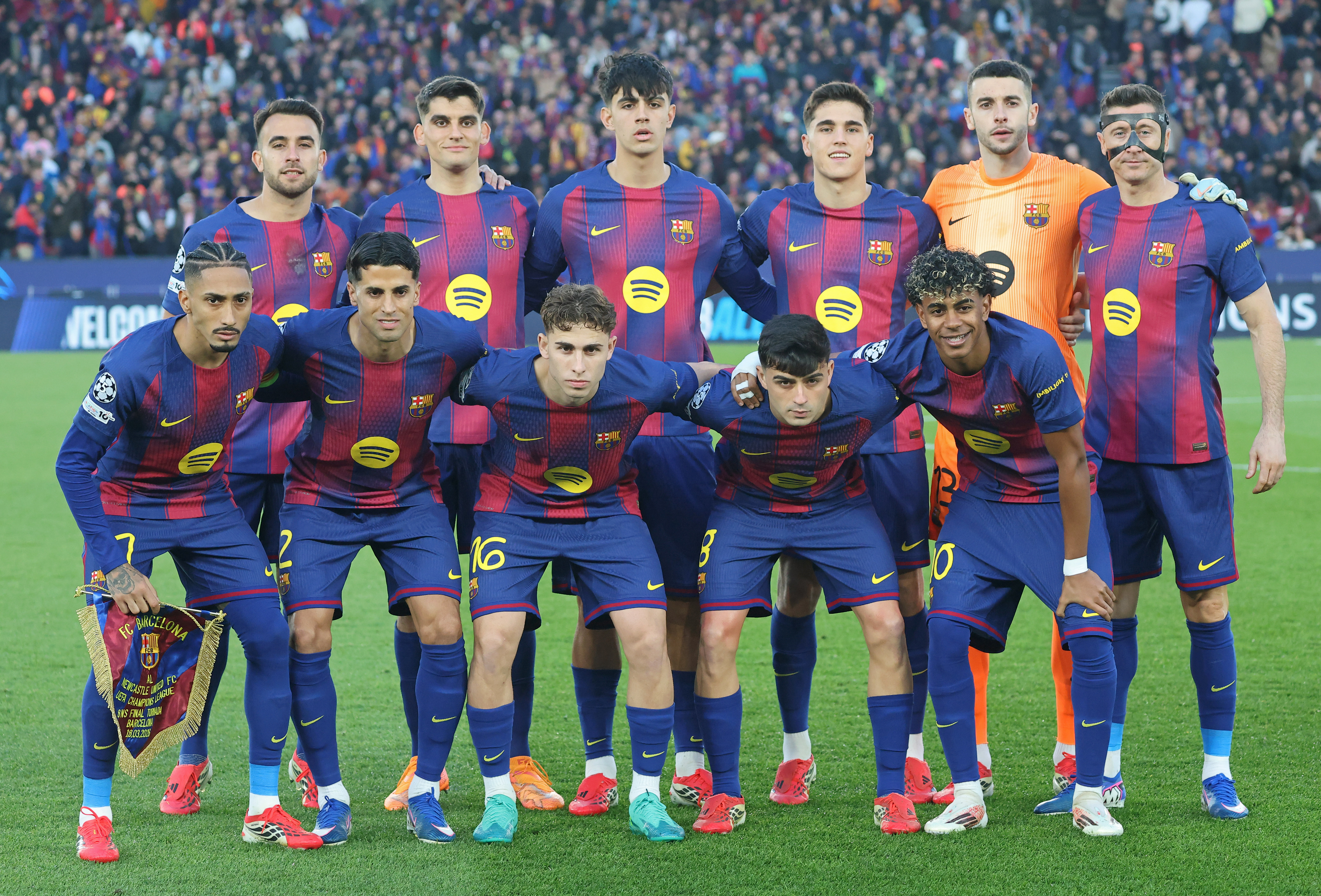 FC Barcelona players compete during the match between FC Barcelona and Newcastle FC, corresponding to the second leg of the round of 16 of the UEFA Champions League, at the Spotify Camp Nou in Barcelona, Spain, on March 18, 2026. (Photo by Joan Valls/Urbanandsport/NurPhoto)