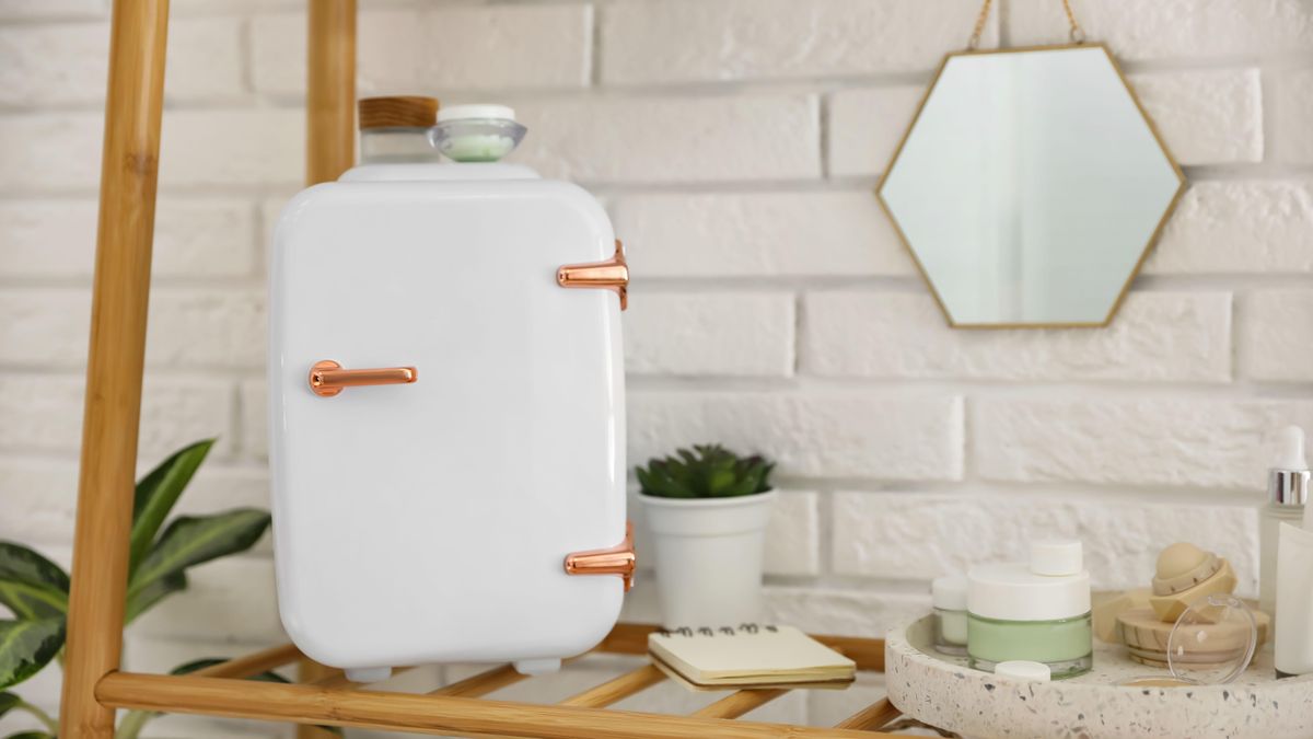 This Small Space-friendly Mini Fridge Is Under $50