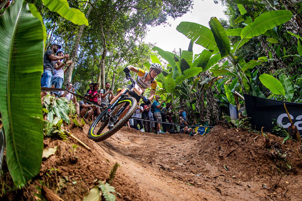 Rebecca McConnell (Primaflor Mondraker Genuins)