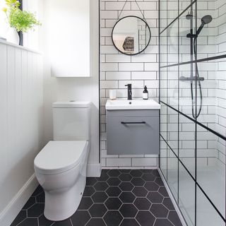 black and white tiled bathroom