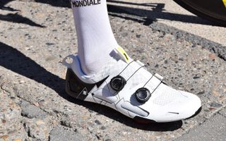 Romain Bardet's custom Mavic Comete Ultimate shoes