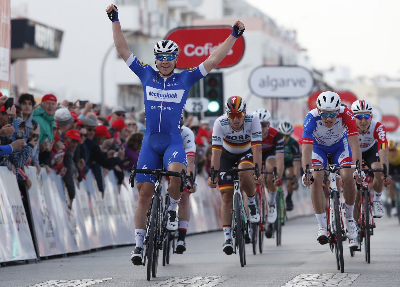 Fabio Jakobsen (Deceuninck-Quickstep) wins in Algarve