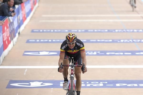 Tom Boonen (Quick Step) crosses the line.