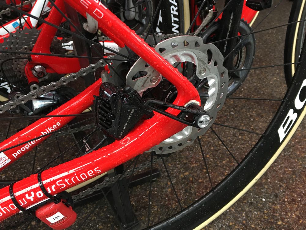 The Trek-Segafredo bikes have ShimanoDura-Ace disc brakes