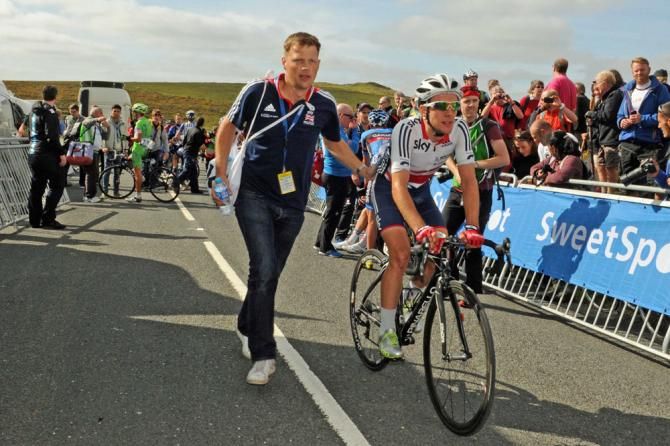 Tour of Britain stage 6 winner Simon Yates (Great Britain) makes his way to the podium