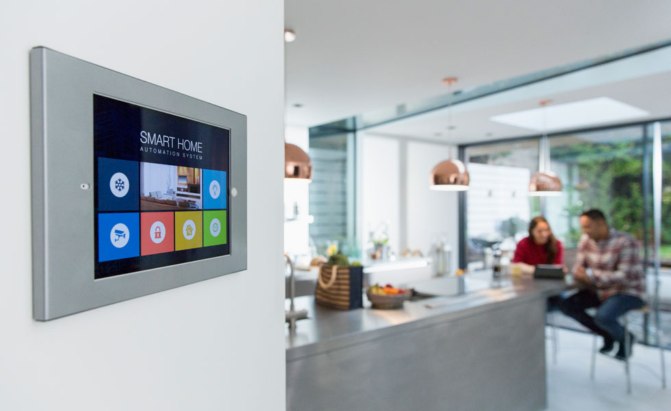 How To Build A Smart Home Using The Latest Technology