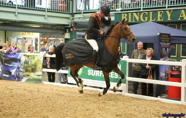 Derek Morton &amp;amp; Zagy Senior Riders
